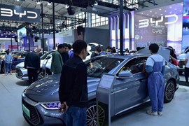 Xe điện ô tô Trung Quốc: Đối mặt với nguy cơ vỡ "bong bóng"