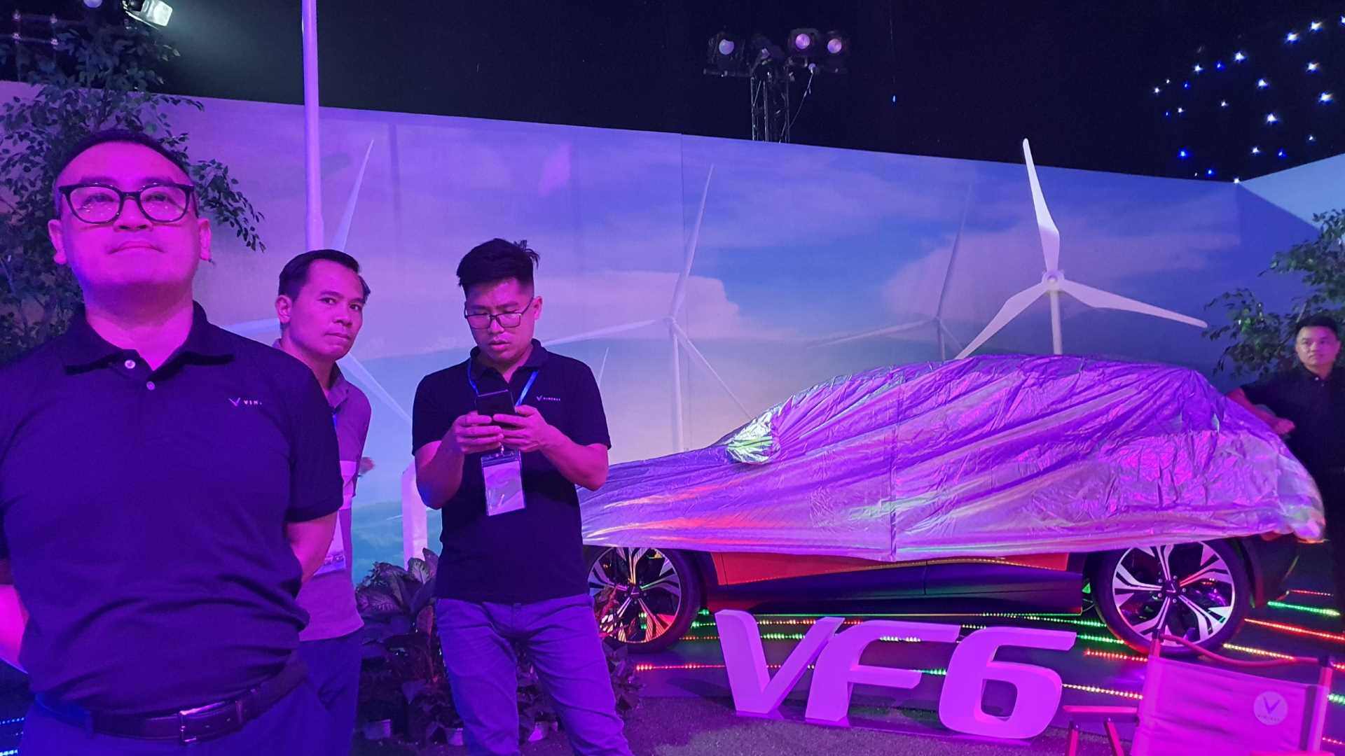 vinfast-ra-mat-o-to-dien-vf-3-vf-6-vf-7-va-xe-dap-dien-tai-thi-truong-viet-nam_64a77c26769e9.jpg