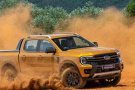 Doanh số "vua bán tải" Ford Ranger lao dốc