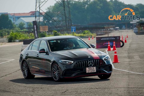 Đánh giá Mercedes-AMG C 43 4Matic: Xe dành cho người mê tốc độ