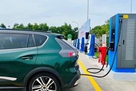 Cơ hội vàng phát triển xe ô tô điện, ưu thế cho thương hiệu Việt