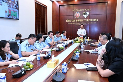 Bộ trưởng Nguyễn Hồng Diên: Công tác quản lý thị trường phải hướng tới xây dựng môi trường kinh doanh lành mạnh