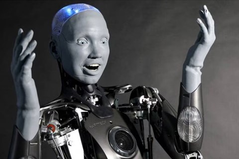 Ameca: Robot hình người tiết lộ cuộc sống sau 100 năm
