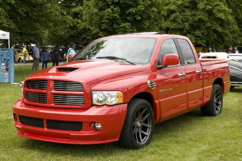 dodge-ram-srt-10-2650.jpeg